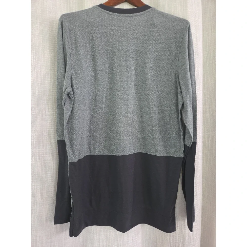 Nike Training Long Sleeve T-Shirt CI4546 Grey/Dark Grey Size Large Athletic